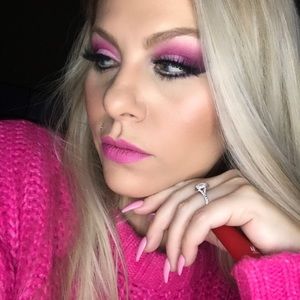 Meet your Posher, Lee